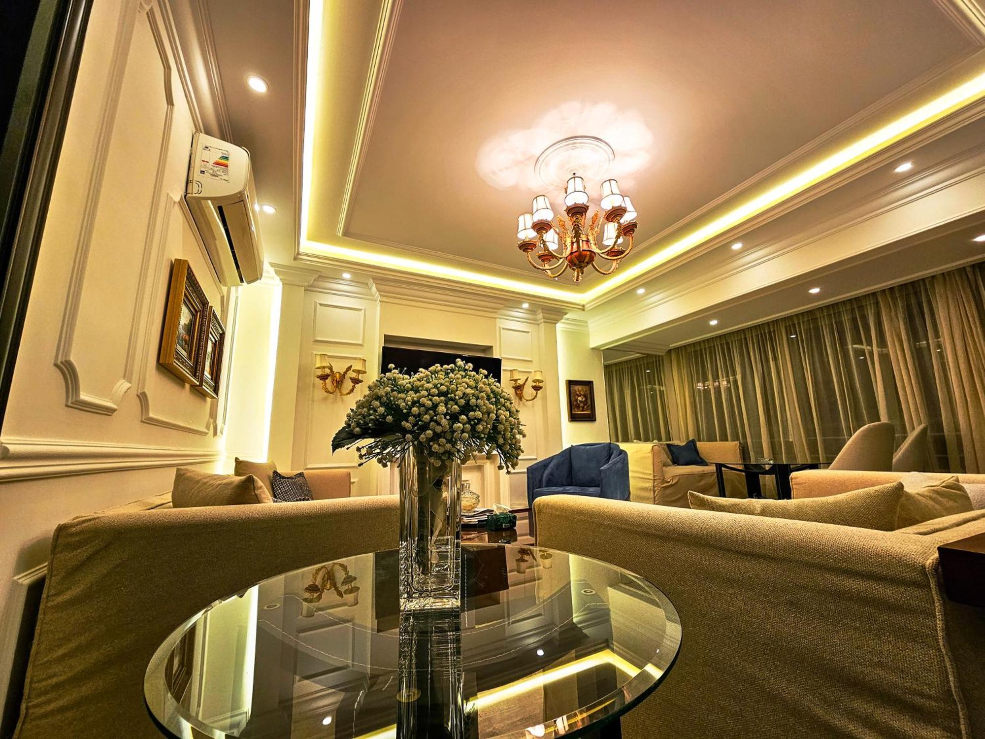 Apartment Zamalek Gem 2bdr With Amazing Nile View *