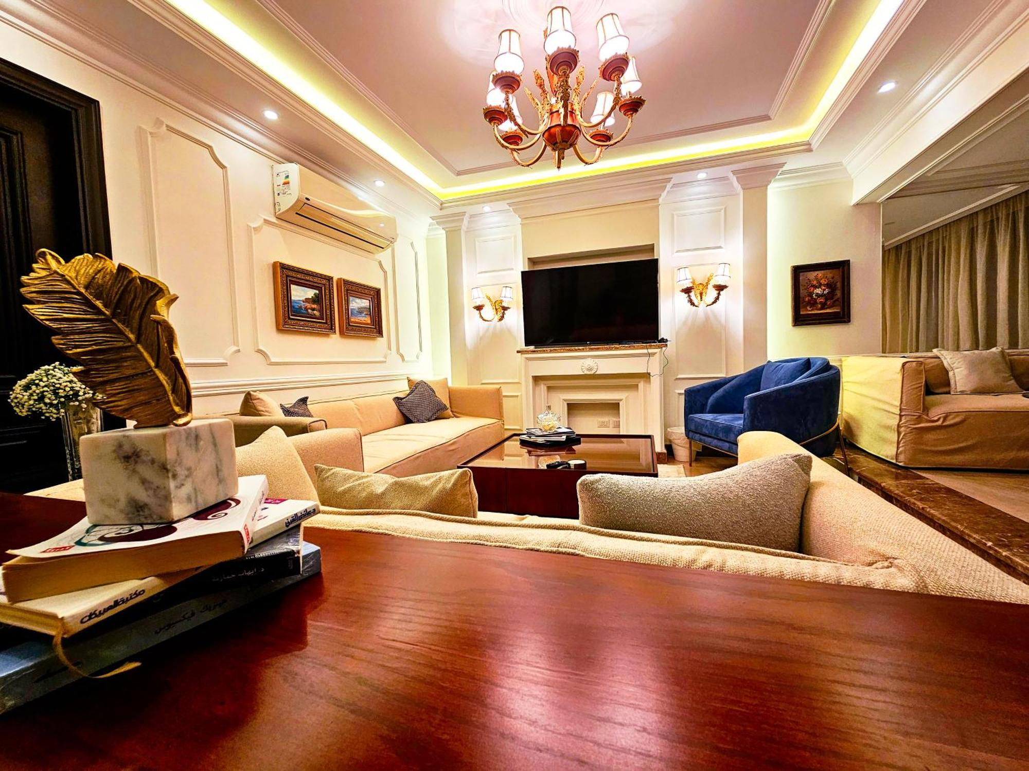Zamalek Gem 2bdr With Amazing Nile View Apartment *